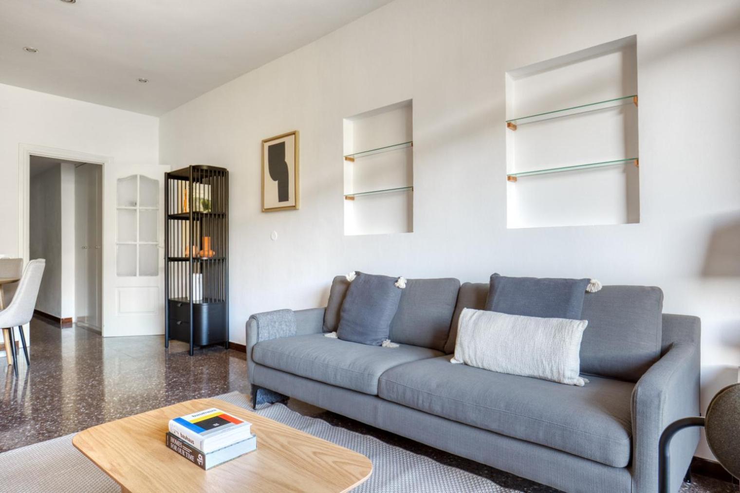 Apartment Sants-montjuic 2br W Balcony Bcn-64