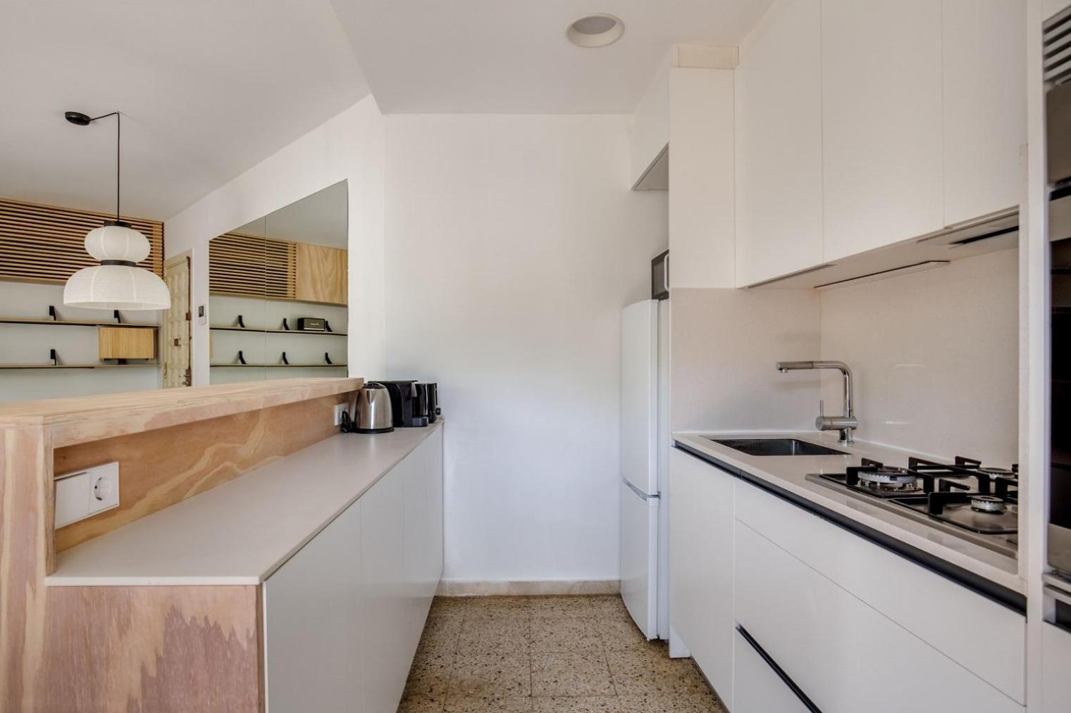 Poble Sec 3br W Balcony Mountain Views Bcn-109 Apartment Barcelona