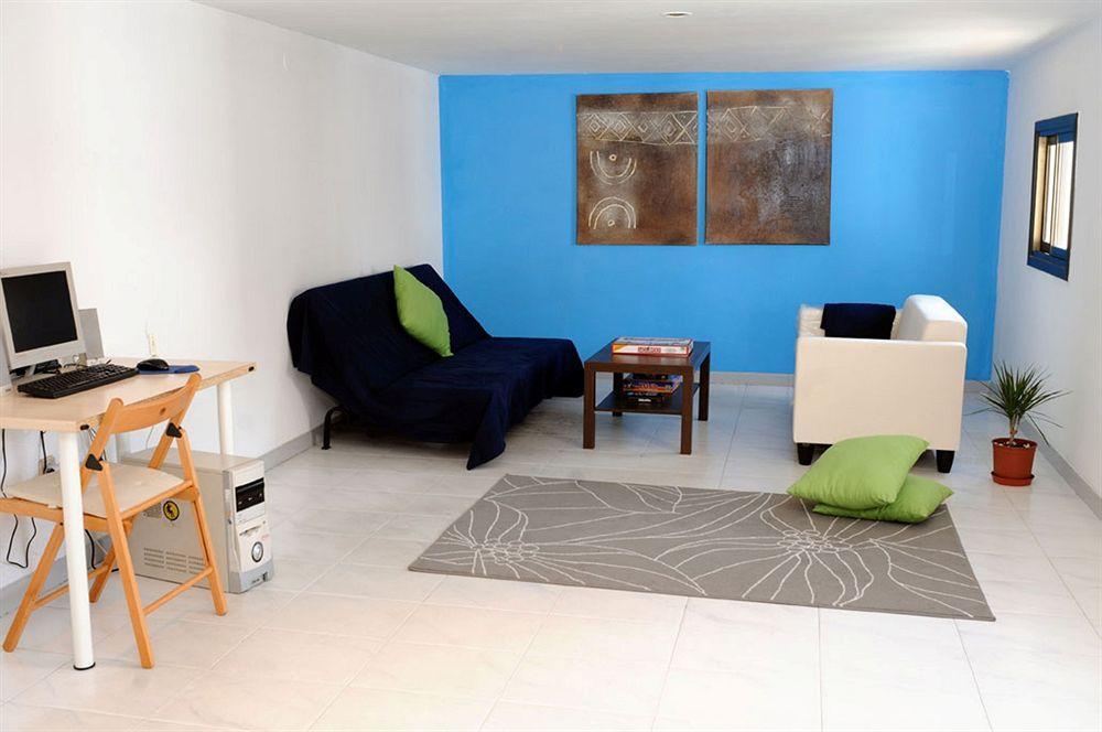 Guest house & Cozy Residencia De Estudiantes 2*
