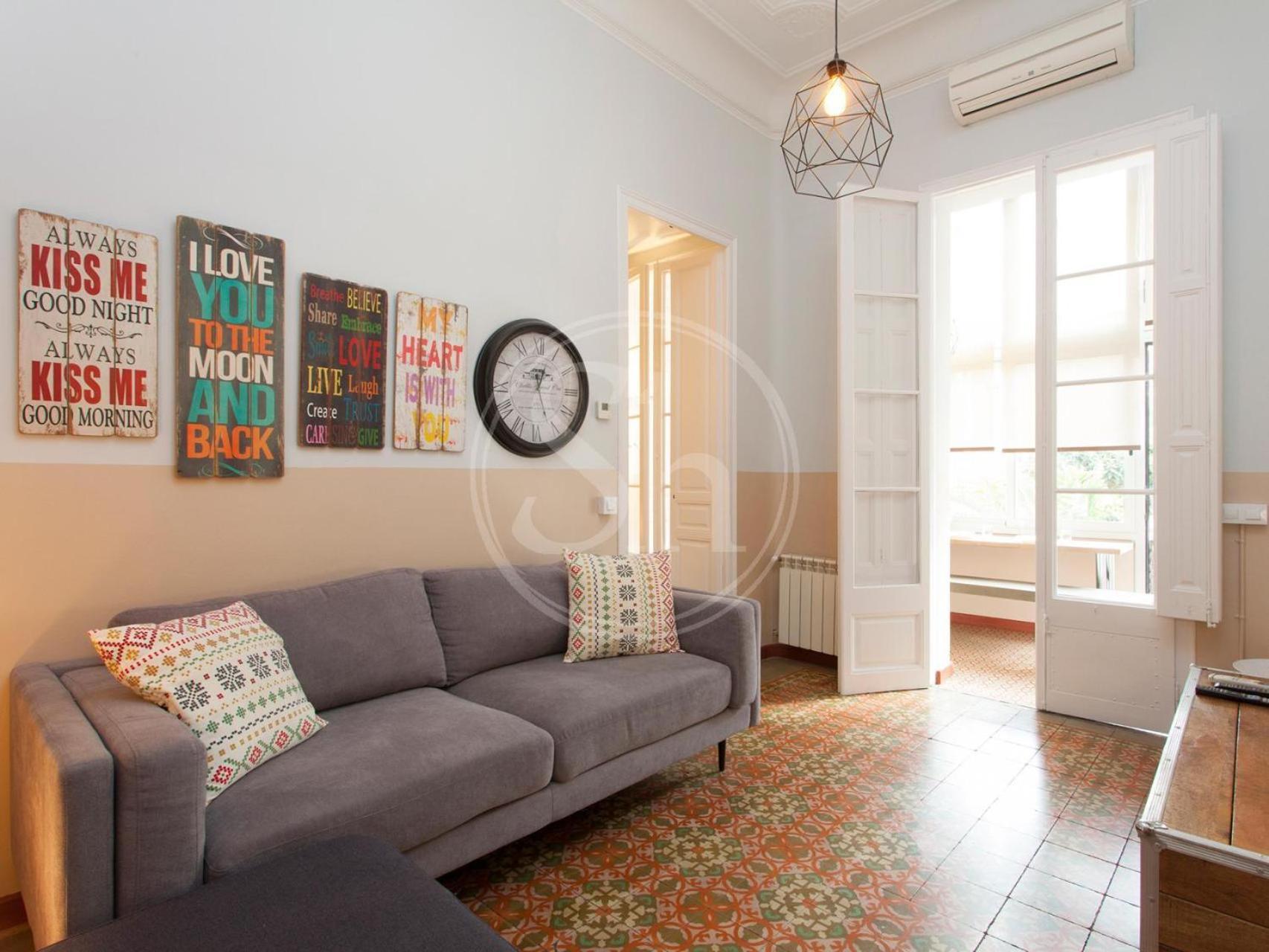 Apartment 8 En Gracia