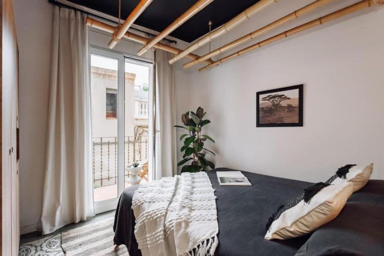 Mwitu - 2 Bedroom And Balcony In Poblenou Apartment Barcelona