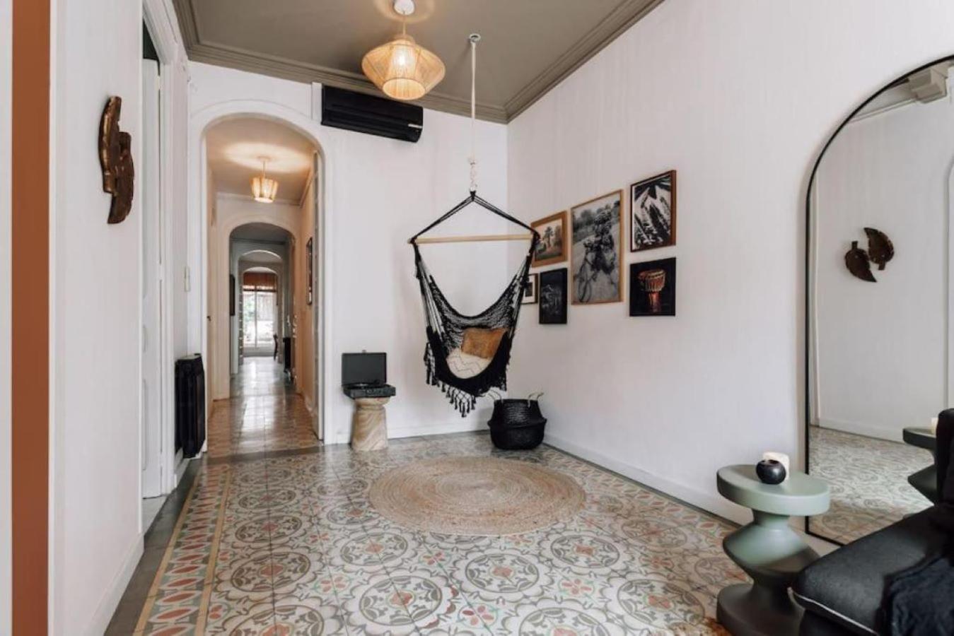 Mwitu - 2 Bedroom And Balcony In Poblenou Apartment *