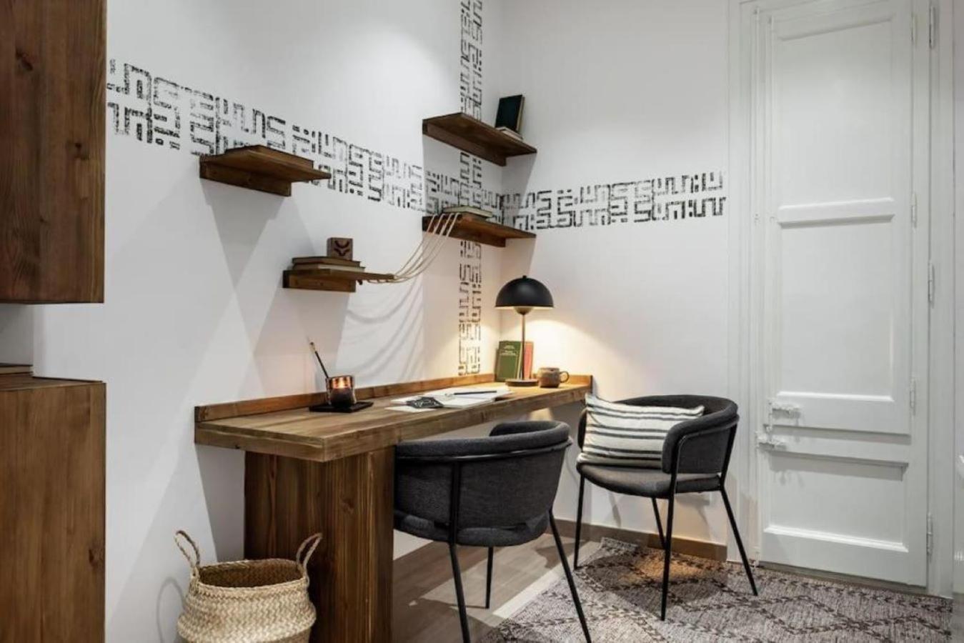 - 2 Bedrooms And Balcony In Sant Antoni Apartment