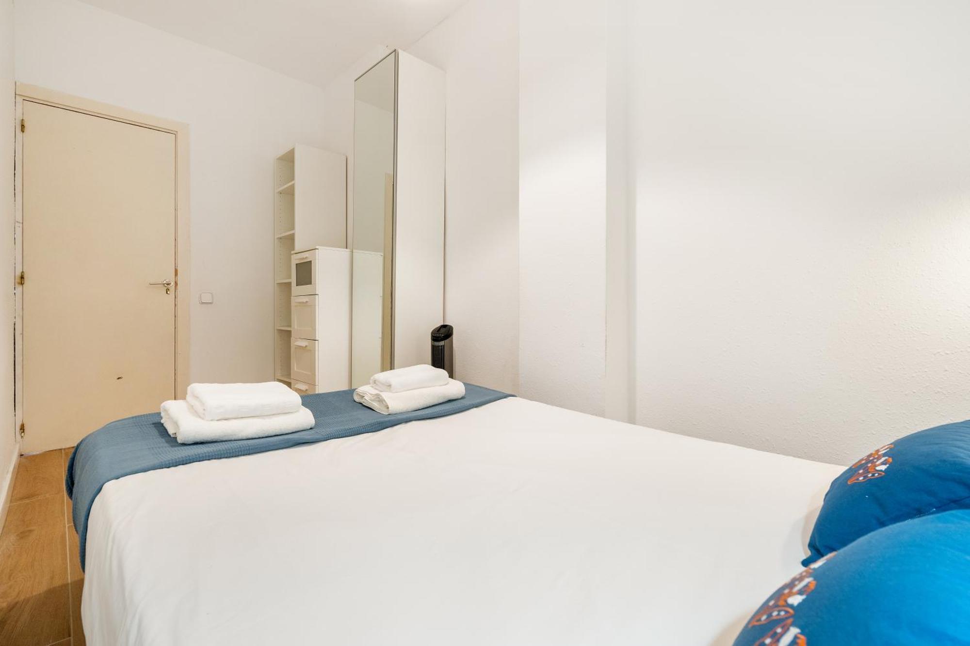 Apartment Fridays Flats Spacious 4br Family Retreat *