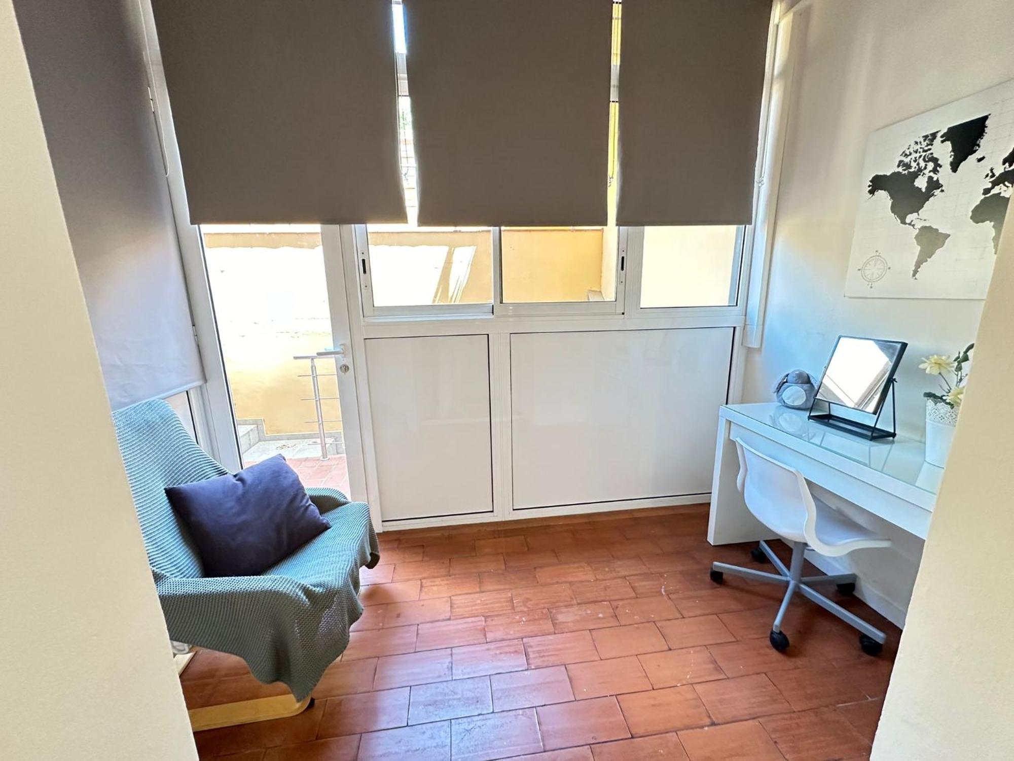 Bed & Breakfast On Balmes *