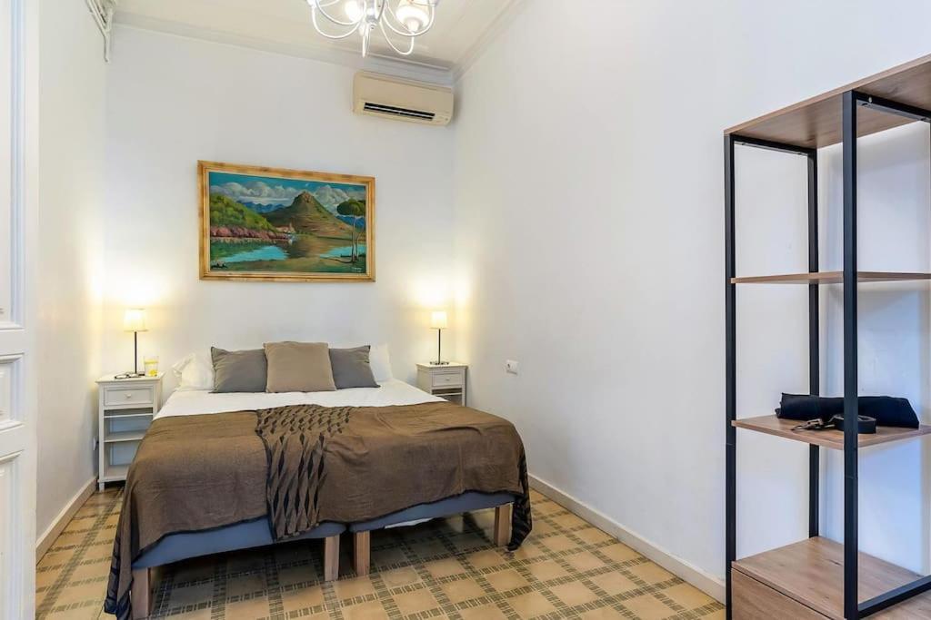 Canela Homes Patio Apartment Barcelona
