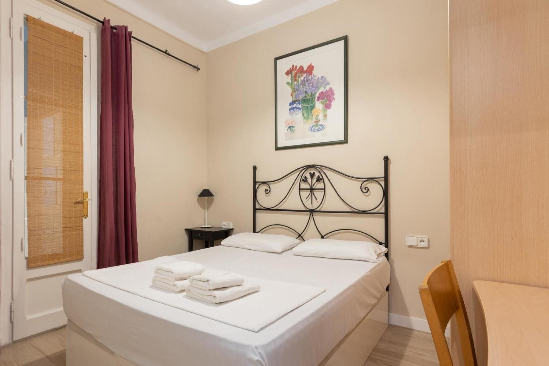 Fuer 6 Personen Ca 90 Qm In Barcelona-eixample, Costa Brava Costa Del Maresme Apartment Barcelona