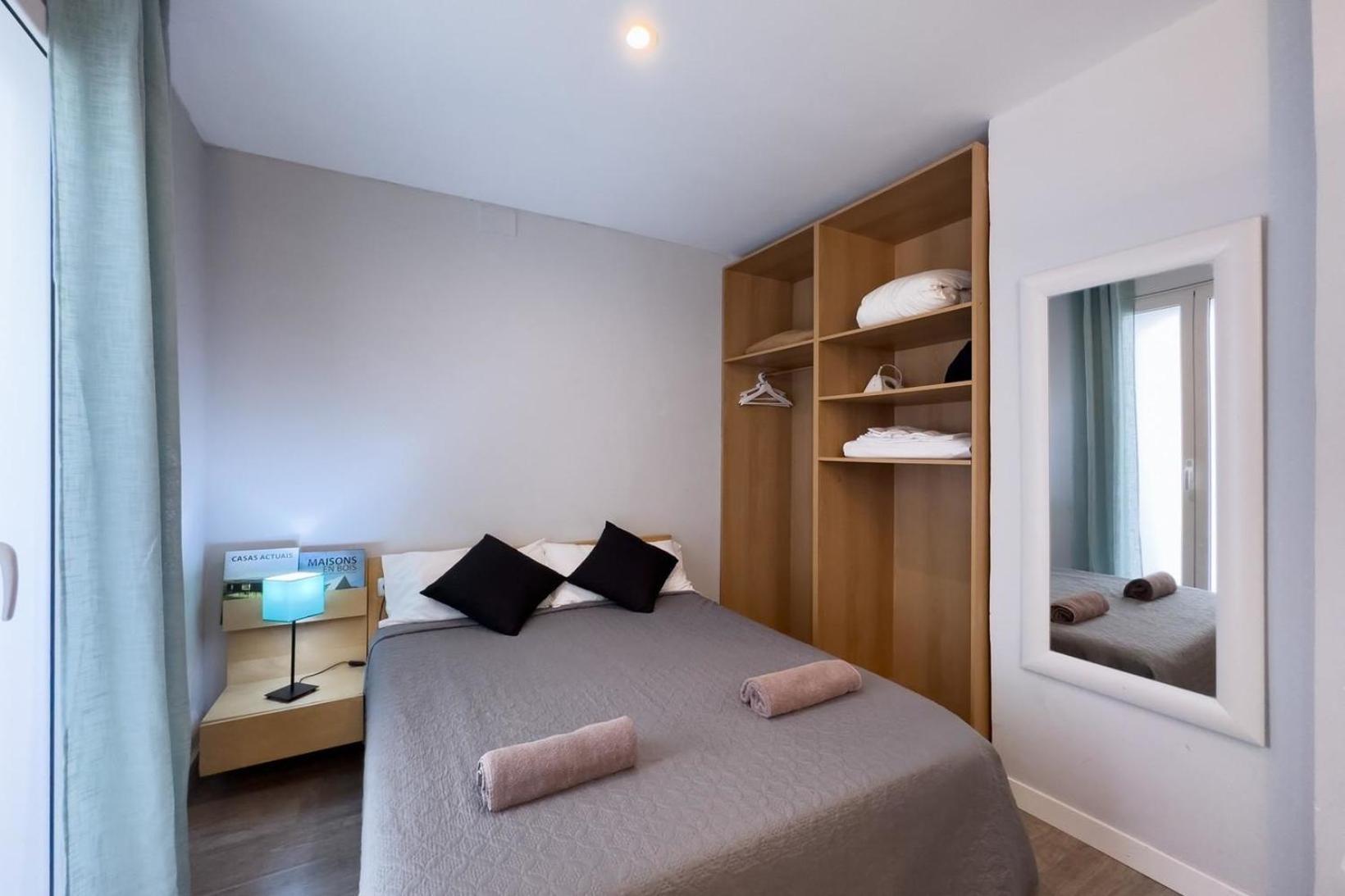 Fuer 2 Personen Ca 38 Qm In Barcelona-gracia, Costa Brava Costa Del Maresme Appartement