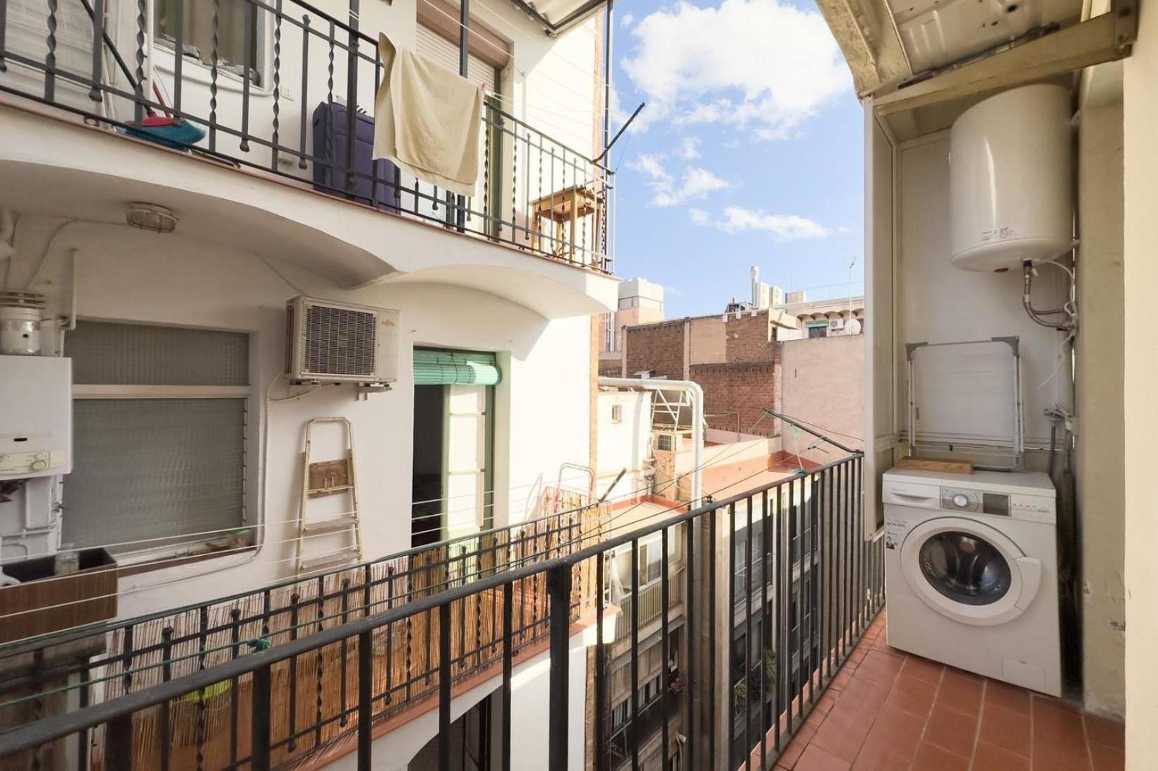 Fuer 2 Personen Ca 38 Qm In Barcelona-gracia, Costa Brava Costa Del Maresme Appartement
