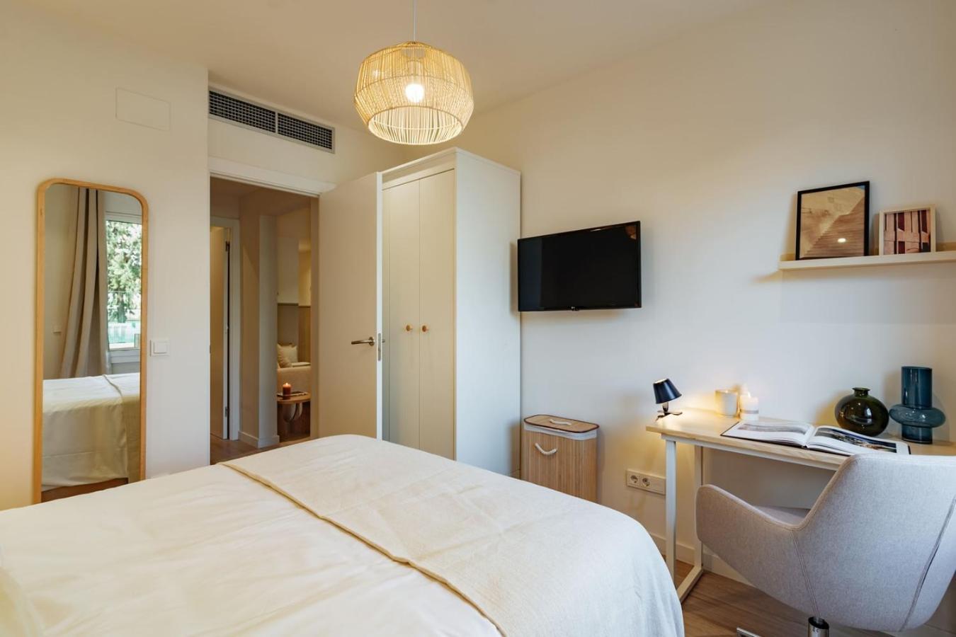Casa Tamarita Apartment Barcelona