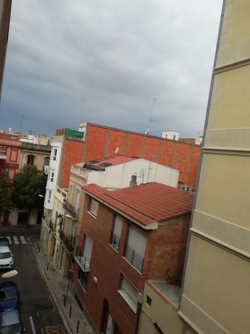 Apartment Double With Inside Window In Shared