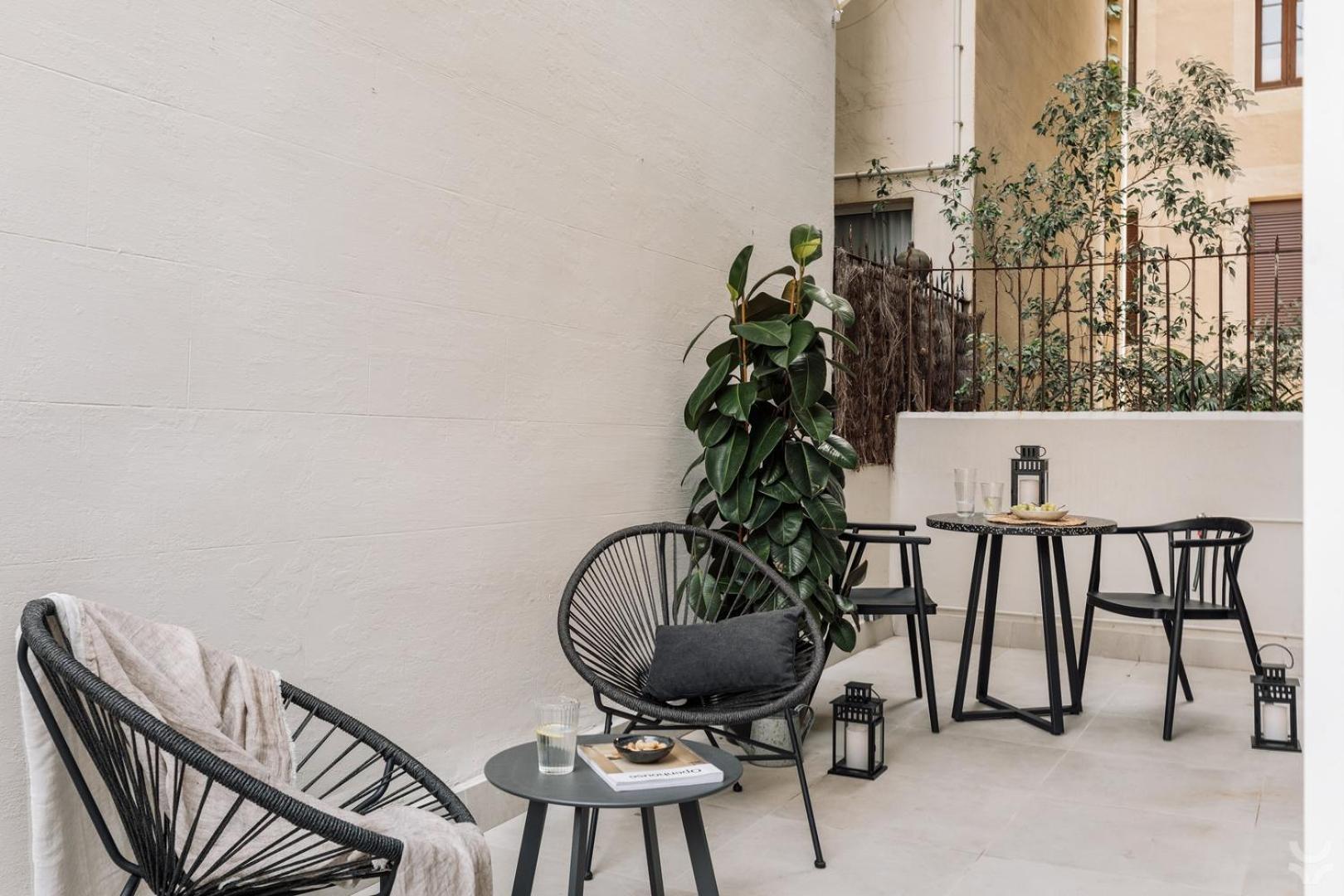Halite - 2 Bedrooms, Terrace, And Balcony In Gracia Apartment