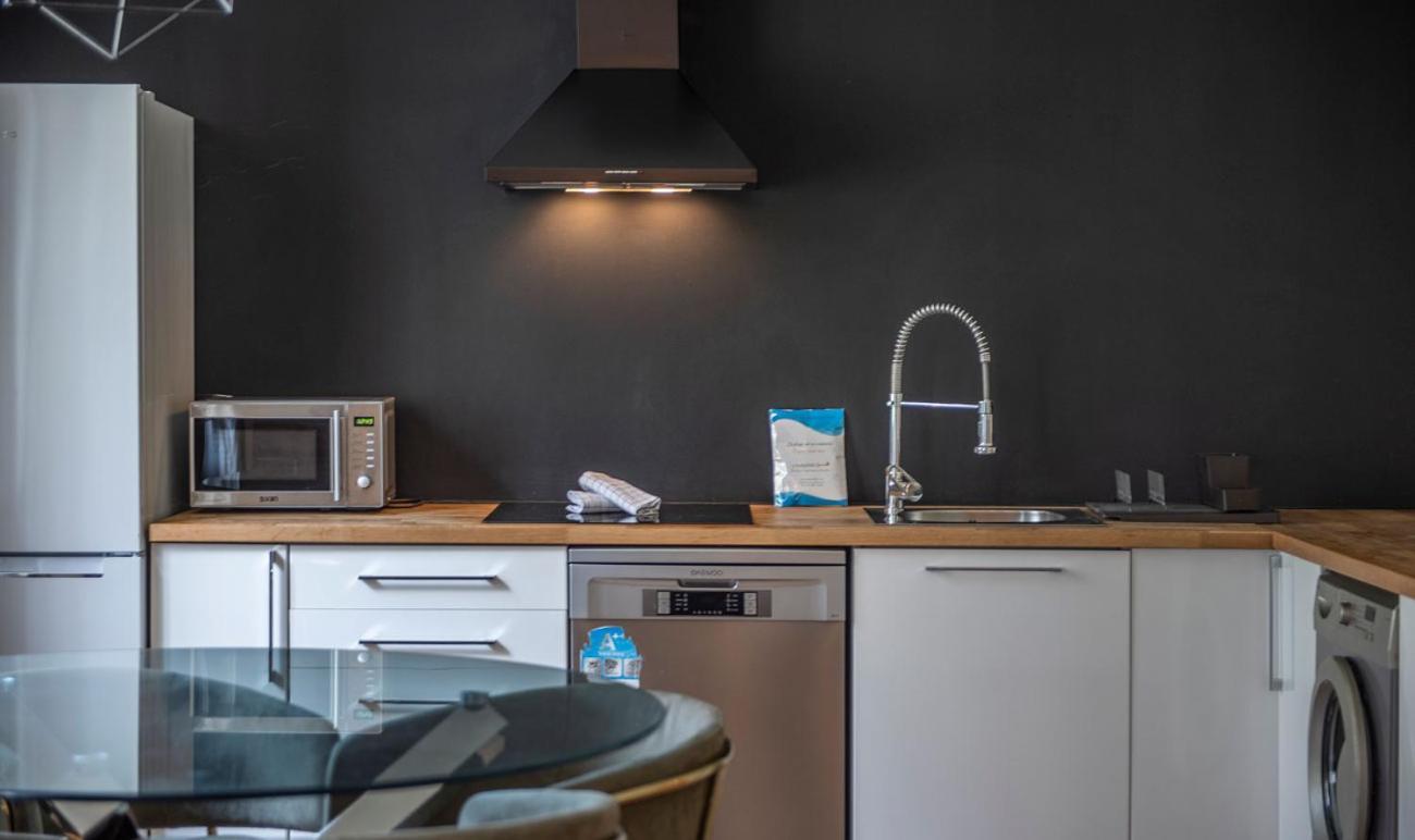 De Cuatro En Calle Aribau Stylish Apartment *