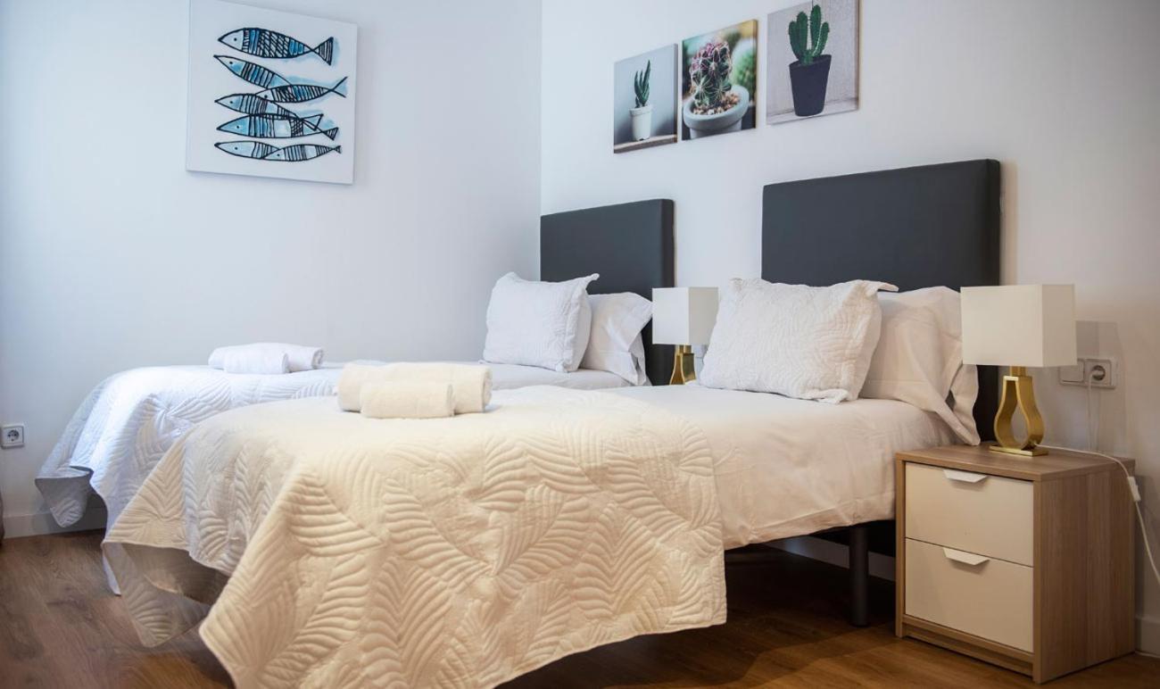 De Cuatro En Calle Aribau Stylish Apartment Barcelona
