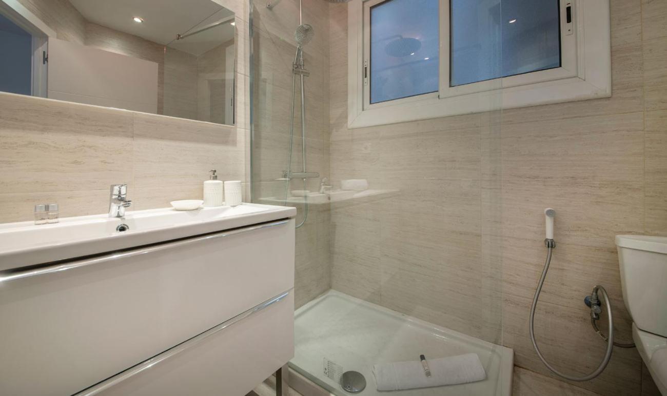Apartment De Cuatro En Calle Aribau Stylish *