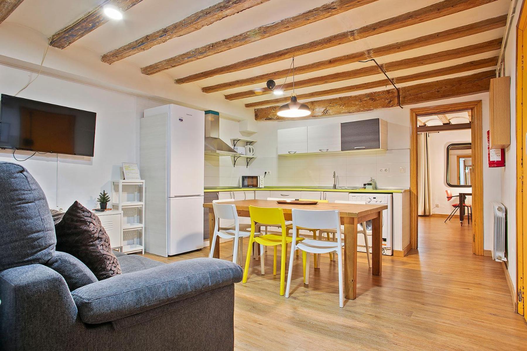 Apartment Ramblas, Comfort In Bcn For 8 Persons *