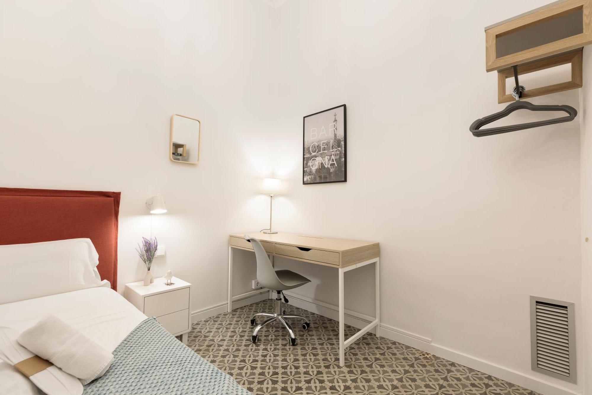 Apartment Verdaguer By *