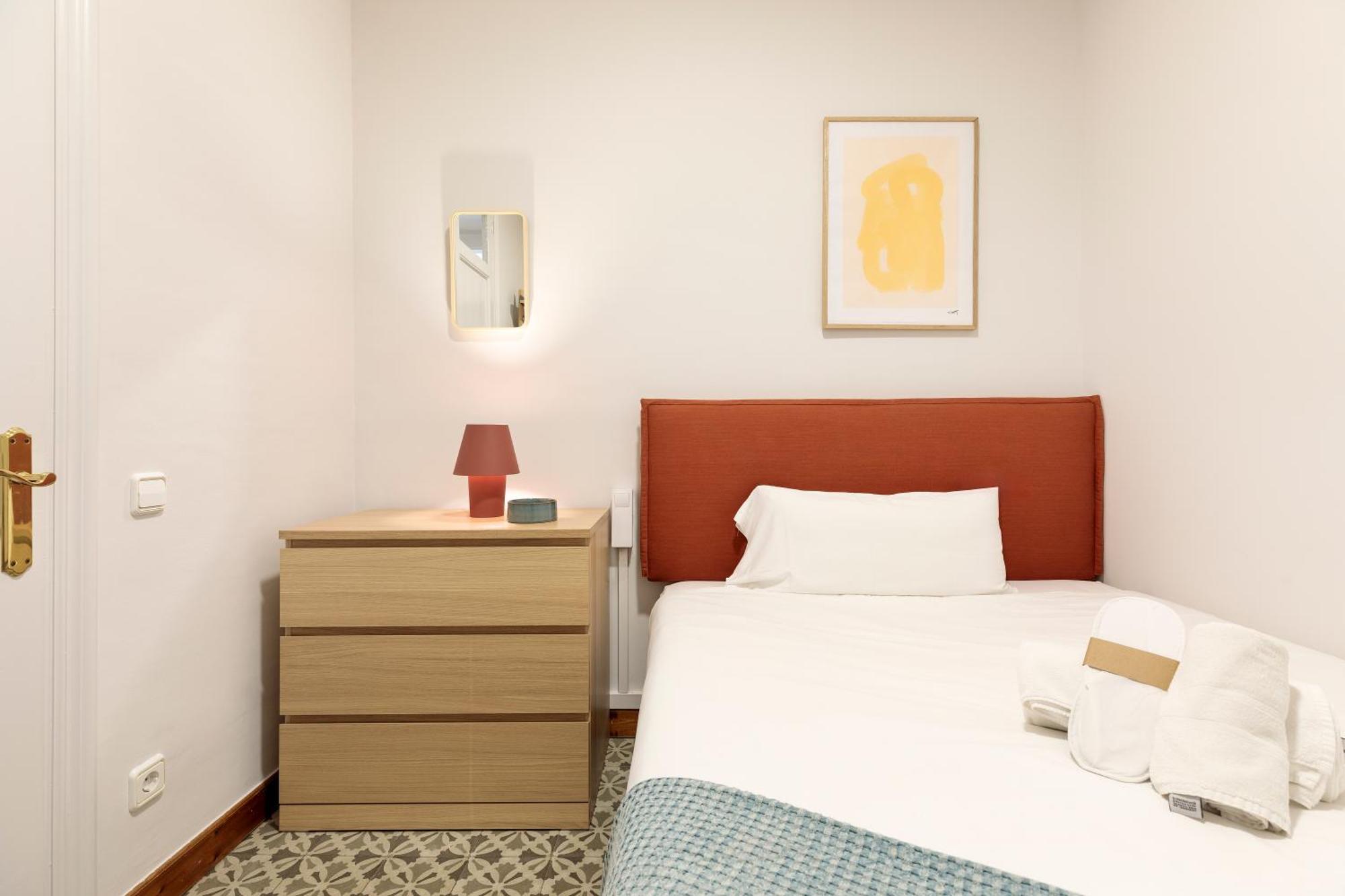 Verdaguer By Apartment