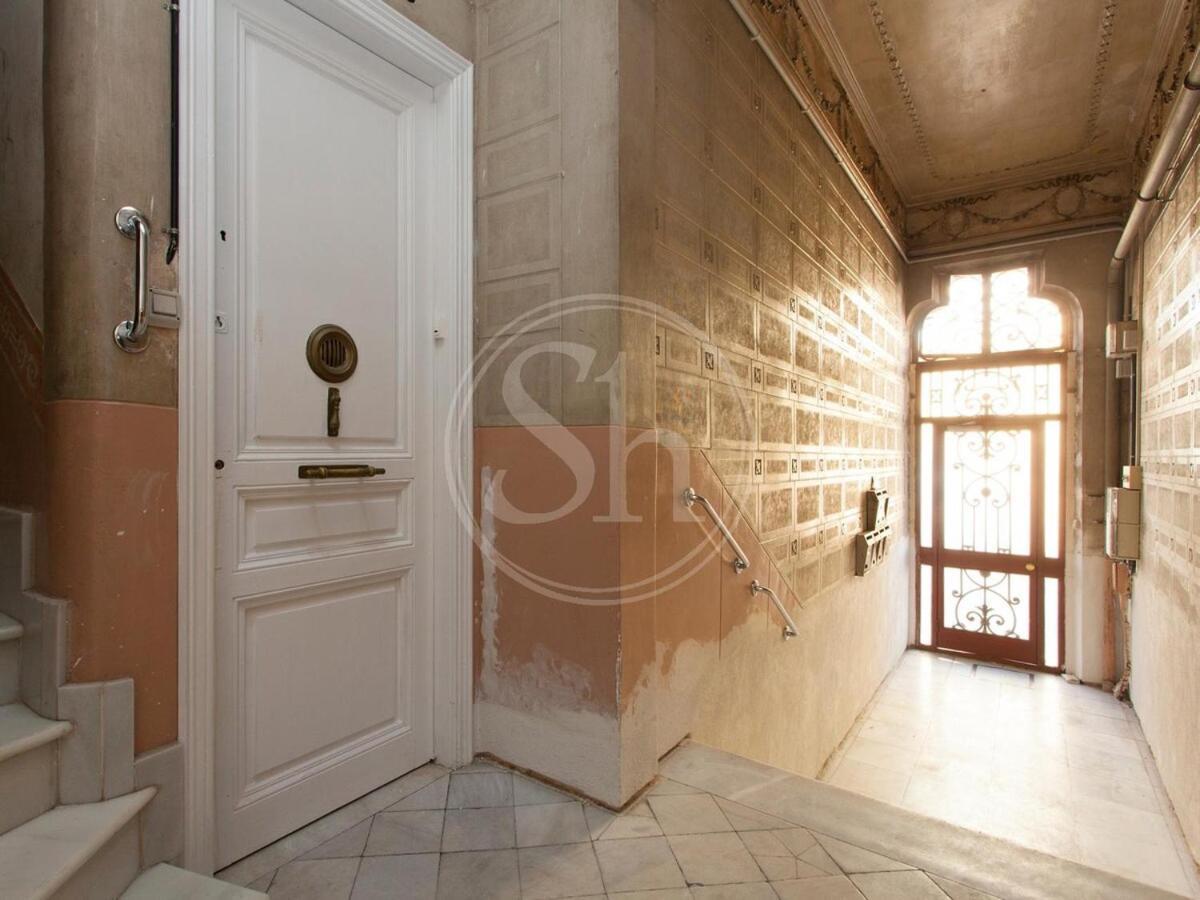 Apartment 8 En Gracia
