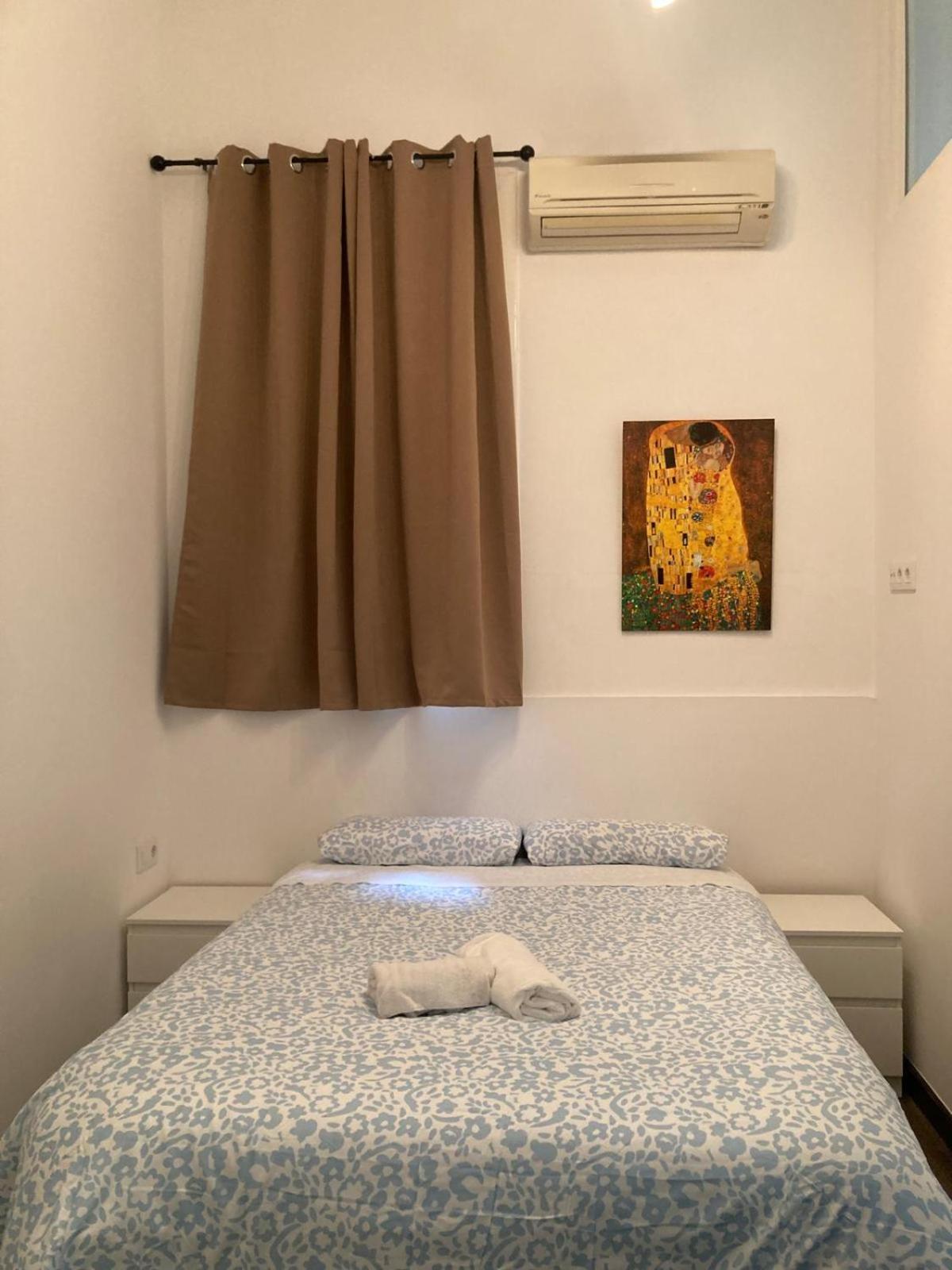 Apartment Casa Gracia Con Jardin Barcelona