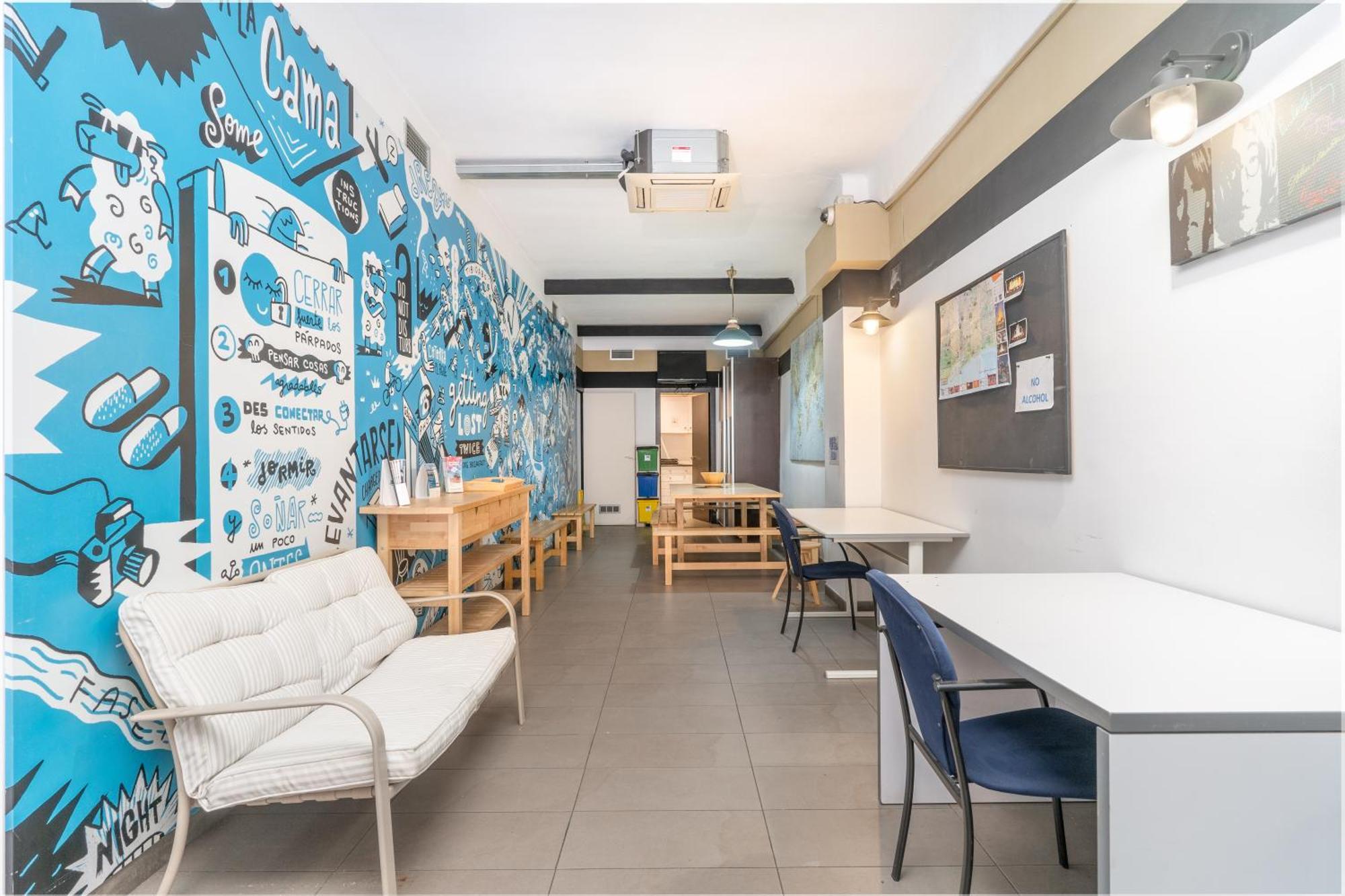 Hostel Bedcelona Gracia *