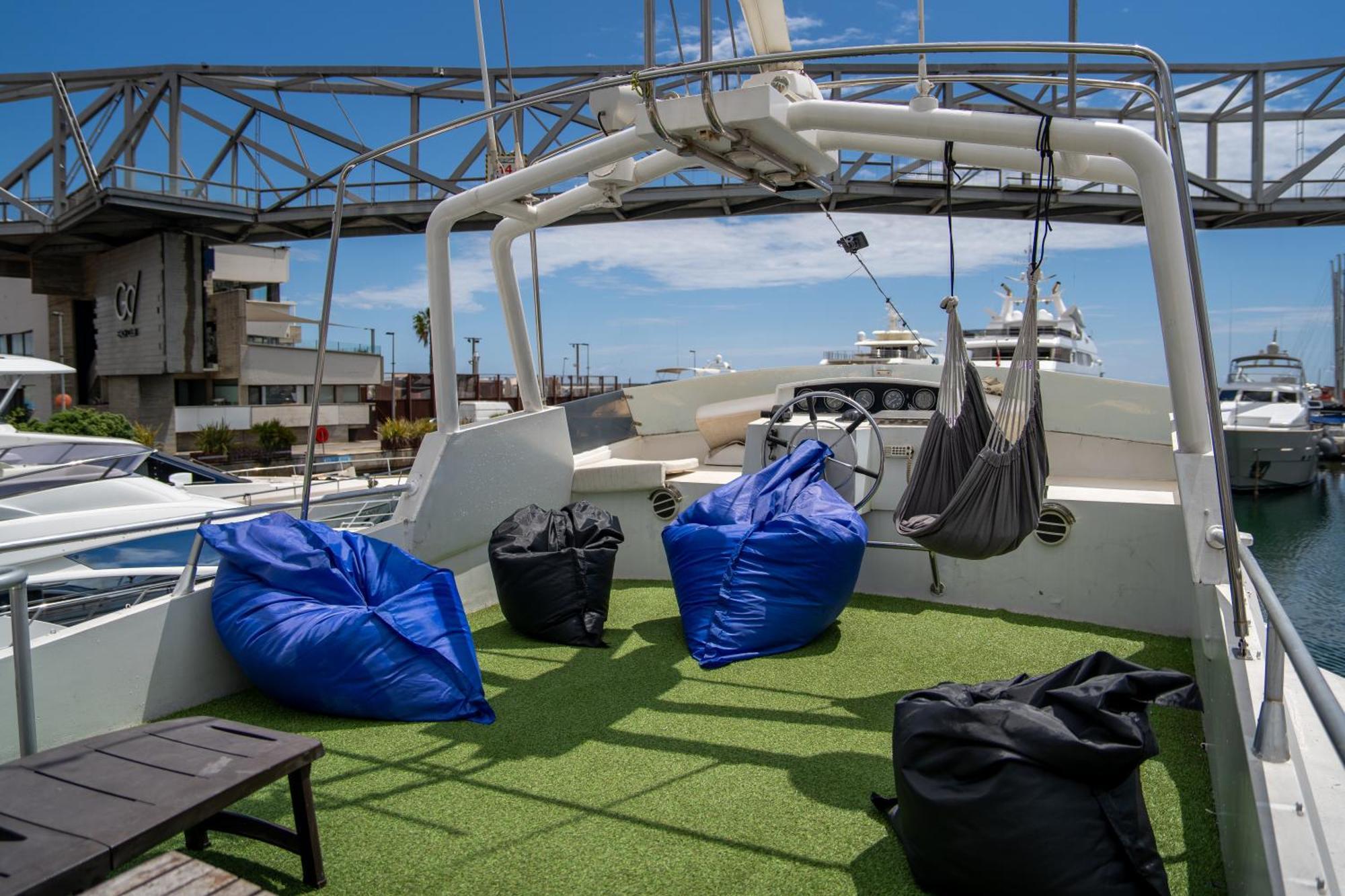 Charter Boat Barcelona