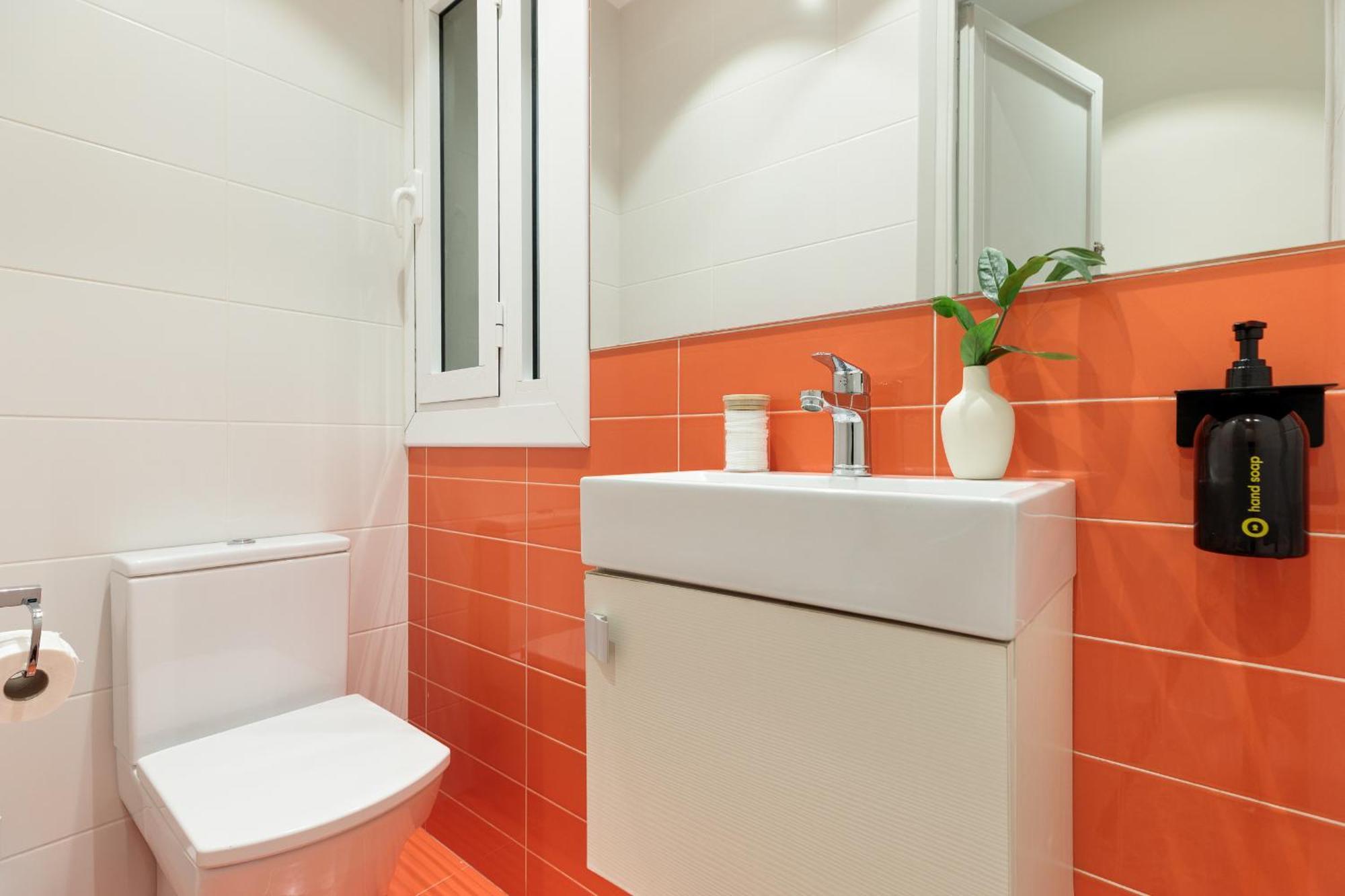 Ola Living Santa Anna Apartment Barcelona