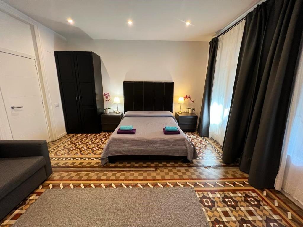 Bed & Breakfast On Balmes *