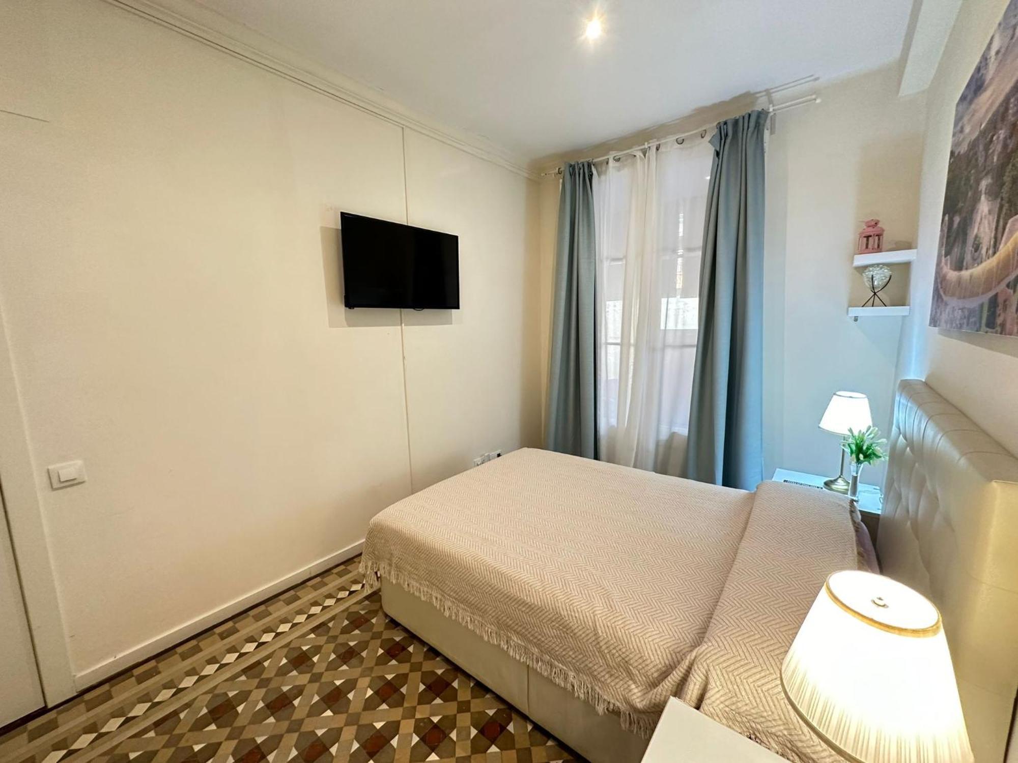 On Balmes Bed & Breakfast