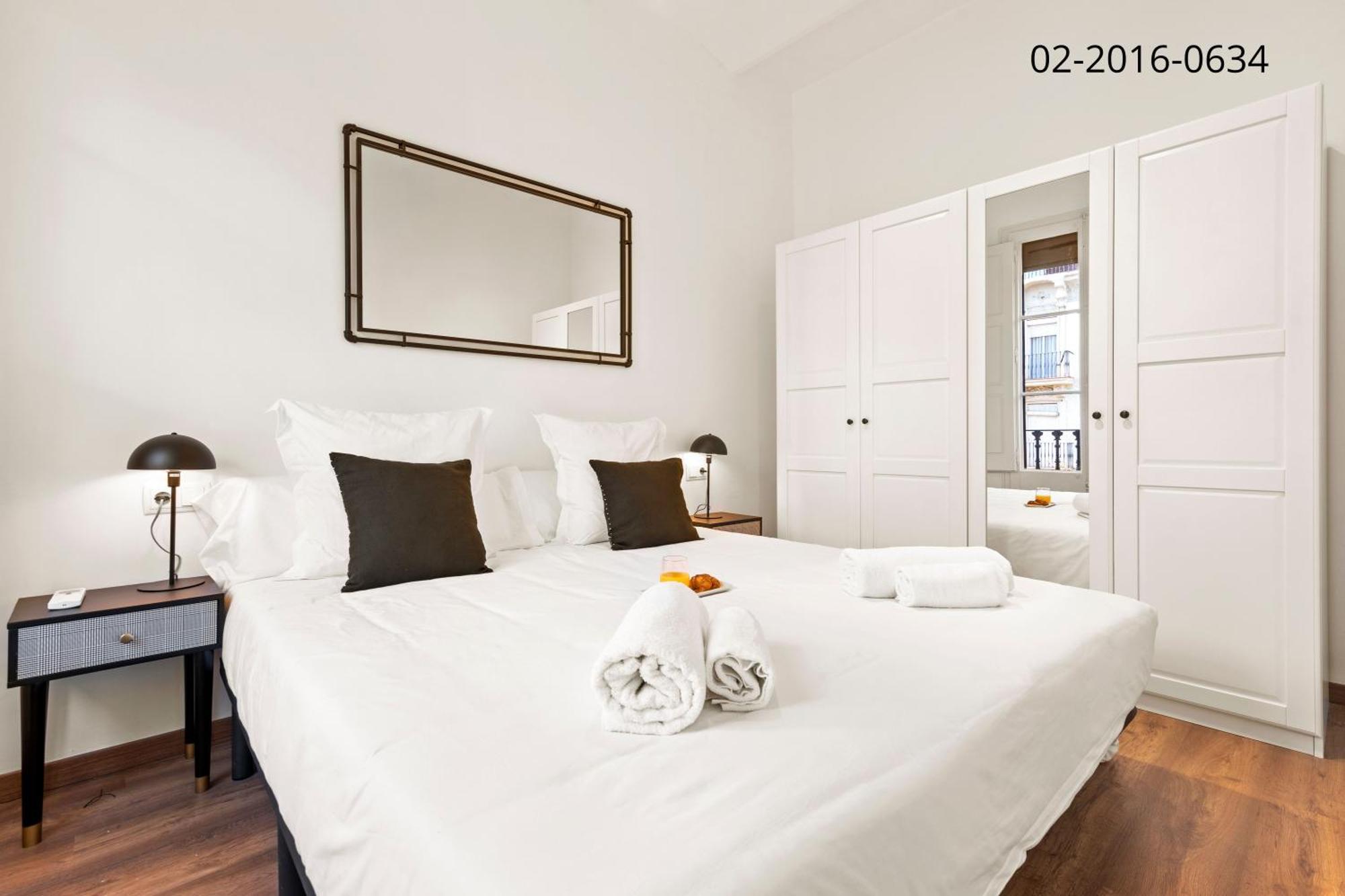 Ab Eixample Calabria Apartment *