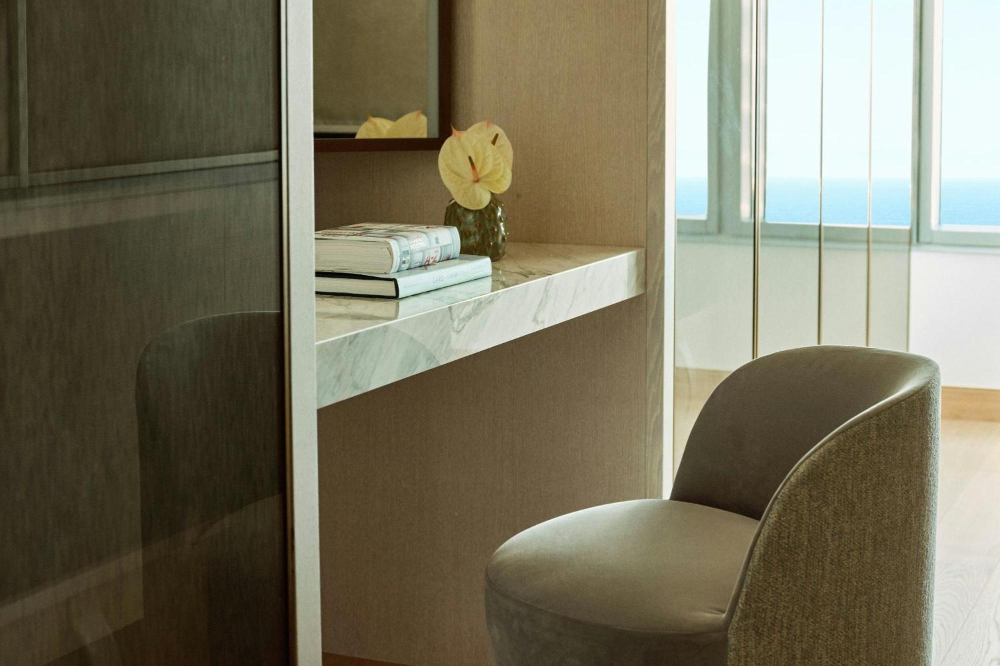 Hotel Arts