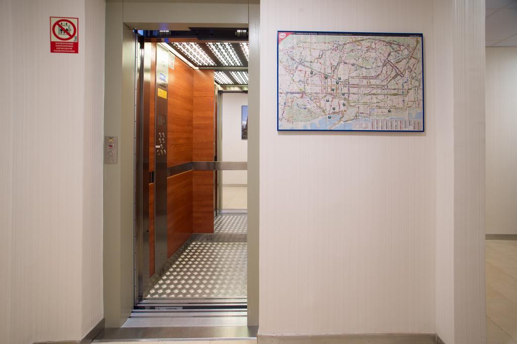 Guest house Flores Ramblas Barcelona