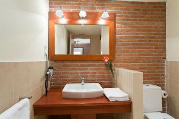 Serennia Cest Arc De Triomf Appartement