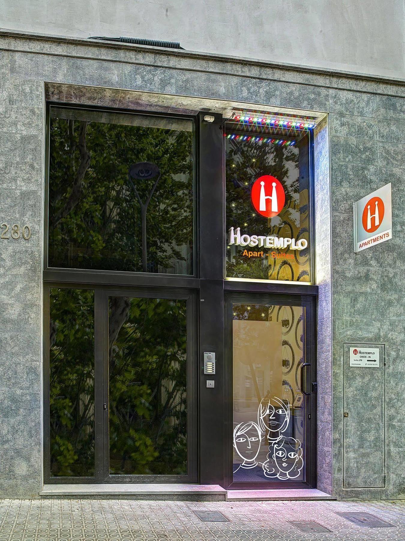 Hostemplo Barcelone