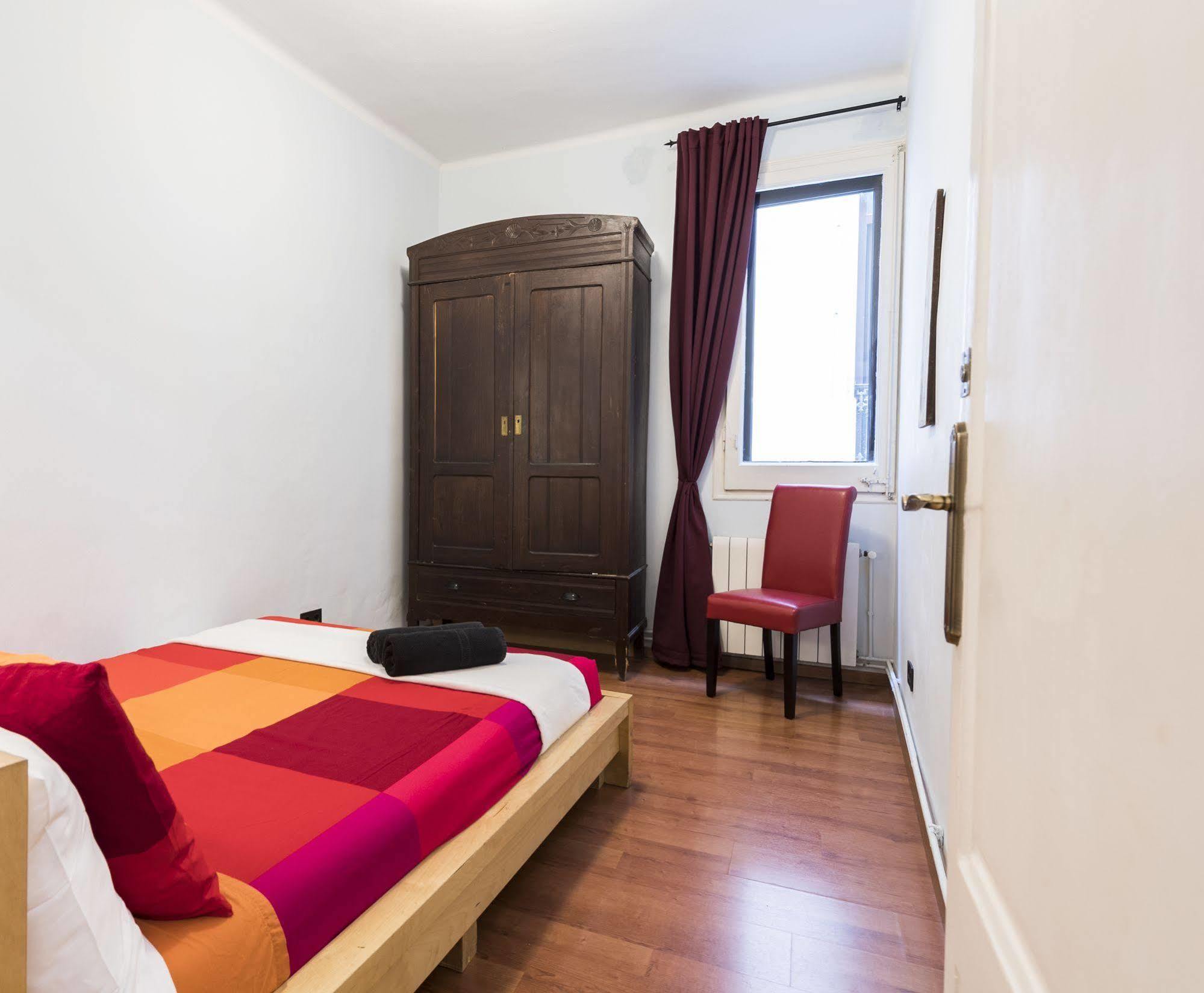 Gasthof Vidre - Plaza Real 2*