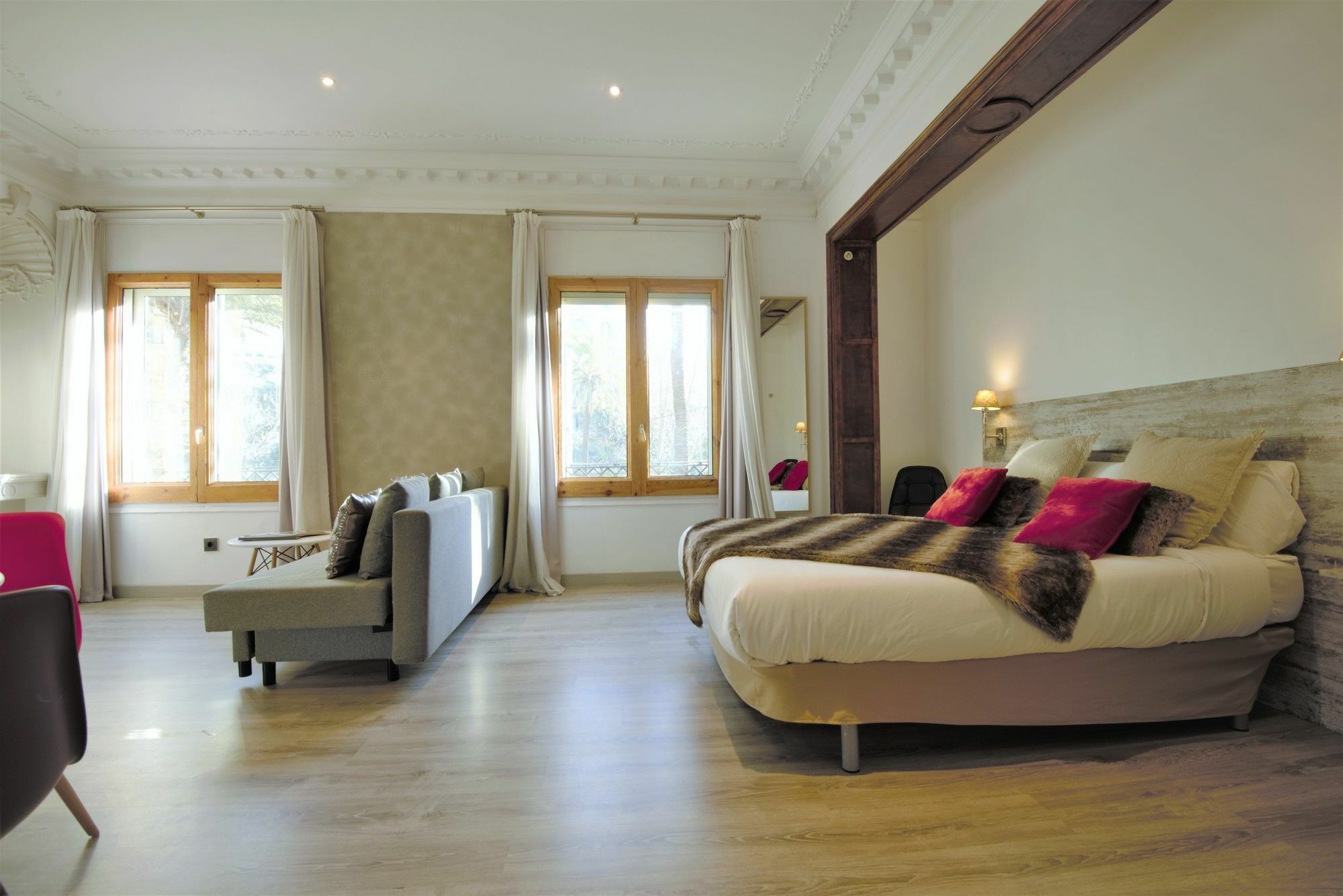 Dreamkeys & Hotel 3*