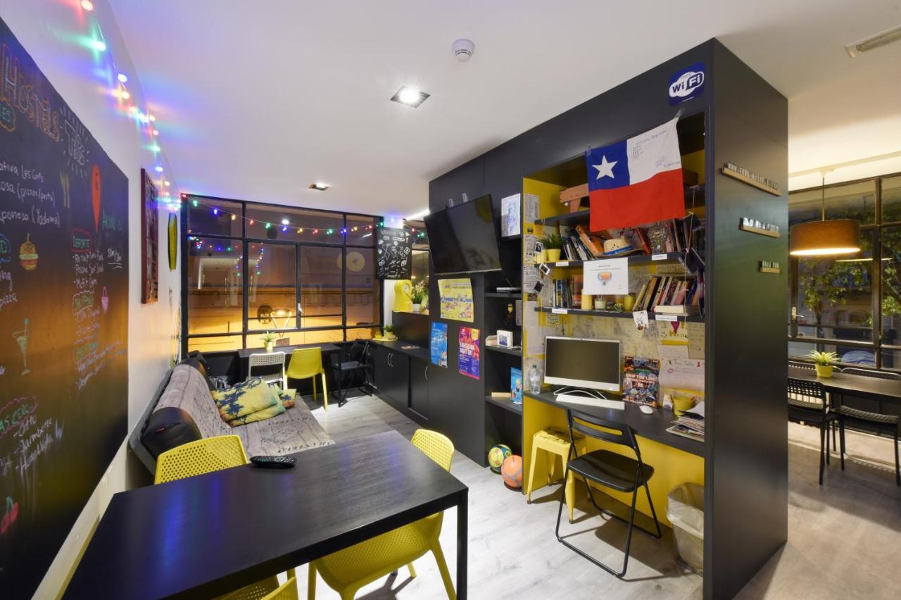 Auberge de jeunesse Free *