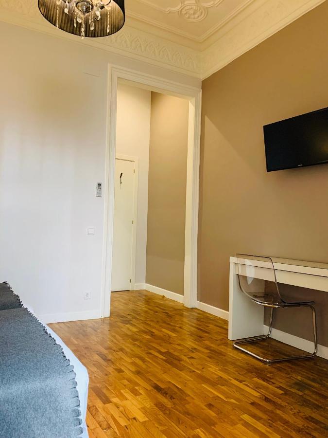 Aptbcn Super Balmes Appartement