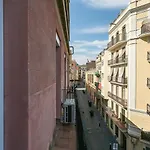 Relax In A Chic Apartment In Sants