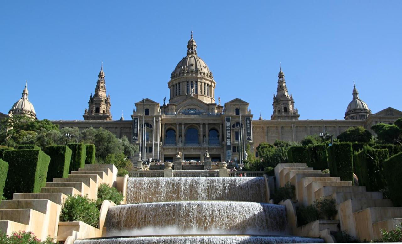 Felip Ii - Spacious And Quiet & One With Private Terrace * Barcelona