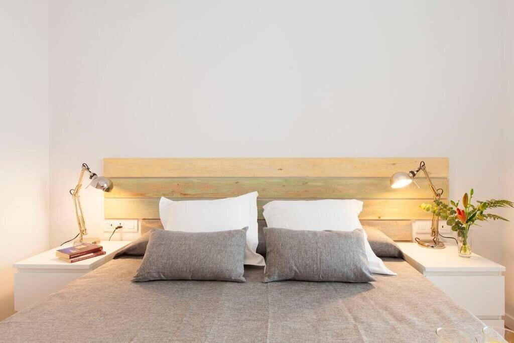 Perfectly Located 4bed 4bath In Eixample Apartment *