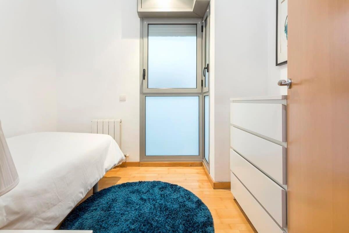 Appartement Spacious And Elegant 4 Bedroom With Private Terrace Barcelone