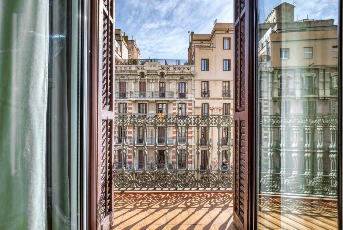 Apartment Perfectly Located 4bed 4bath In Eixample *