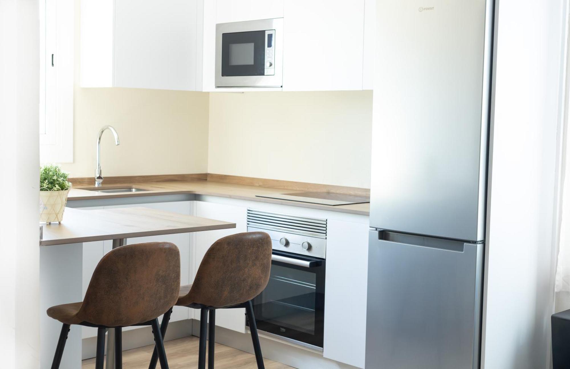 Rius - & Private Terrace Penthouse Next To The Fair Apartment *