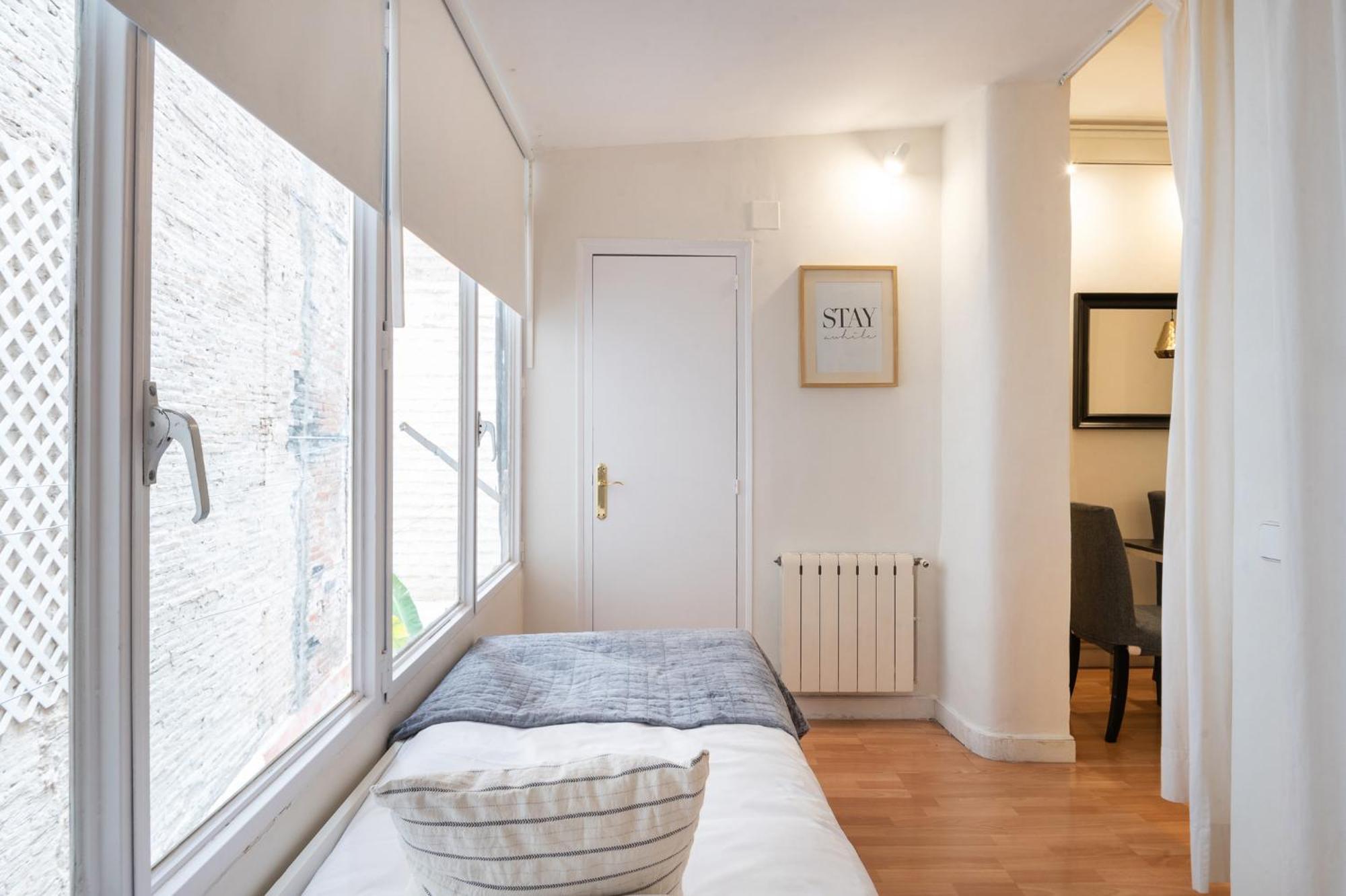 Apartment Experience Local Life In The Heart Of Gracia