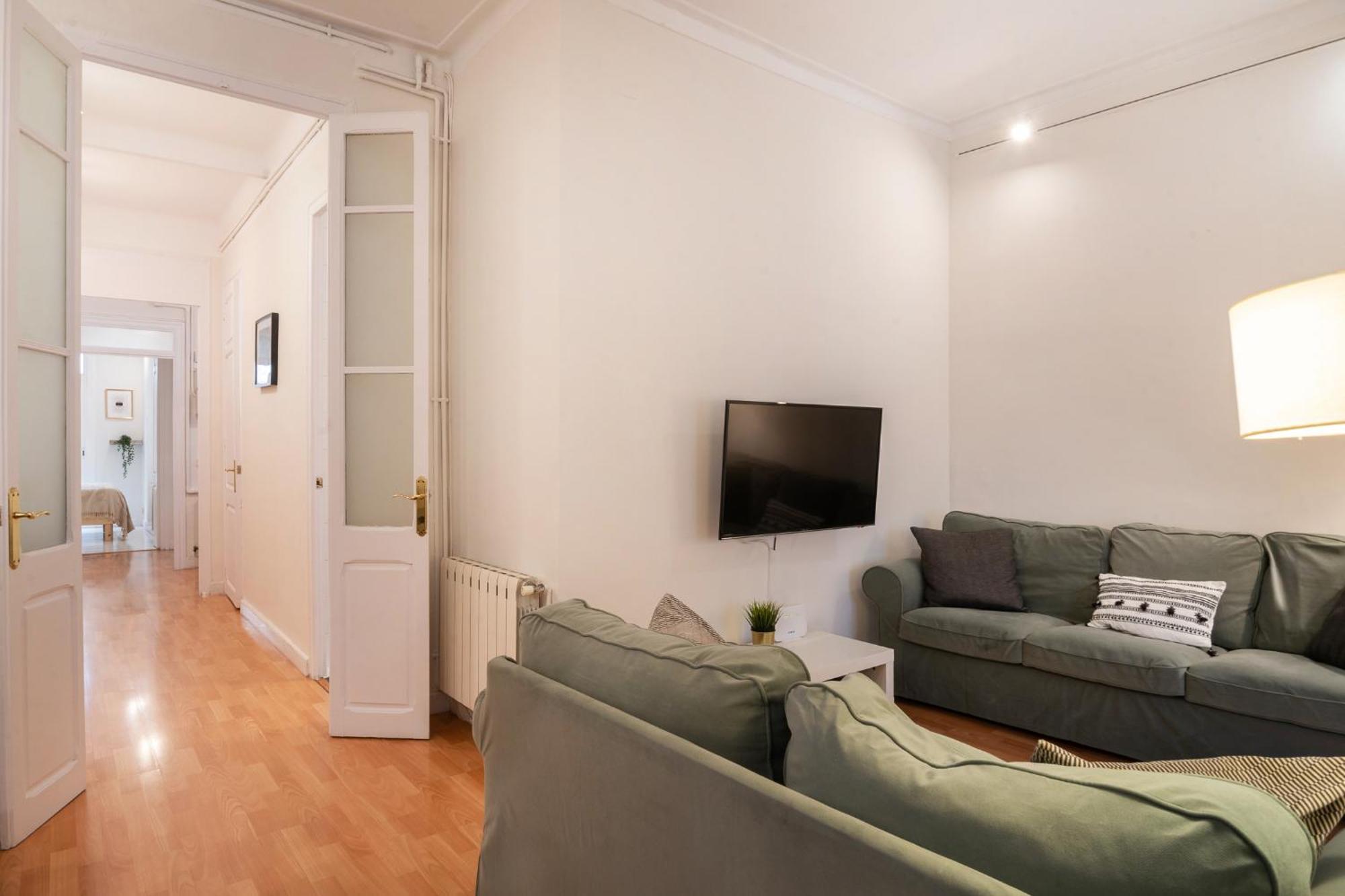 Apartment Experience Local Life In The Heart Of Gracia Barcelona