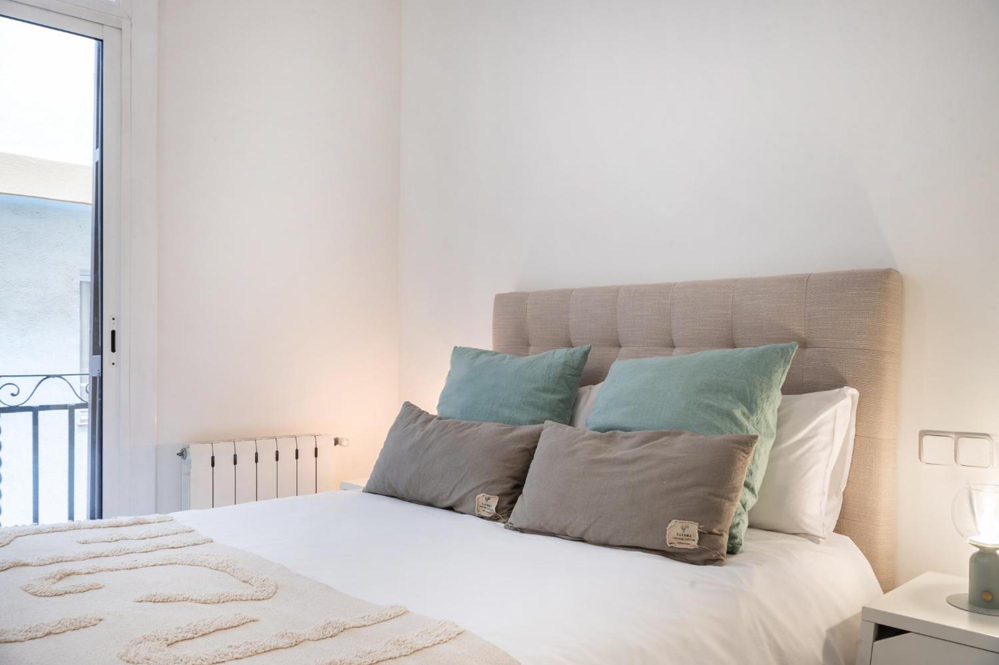Experience Local Life In The Heart Of Gracia Barcelona