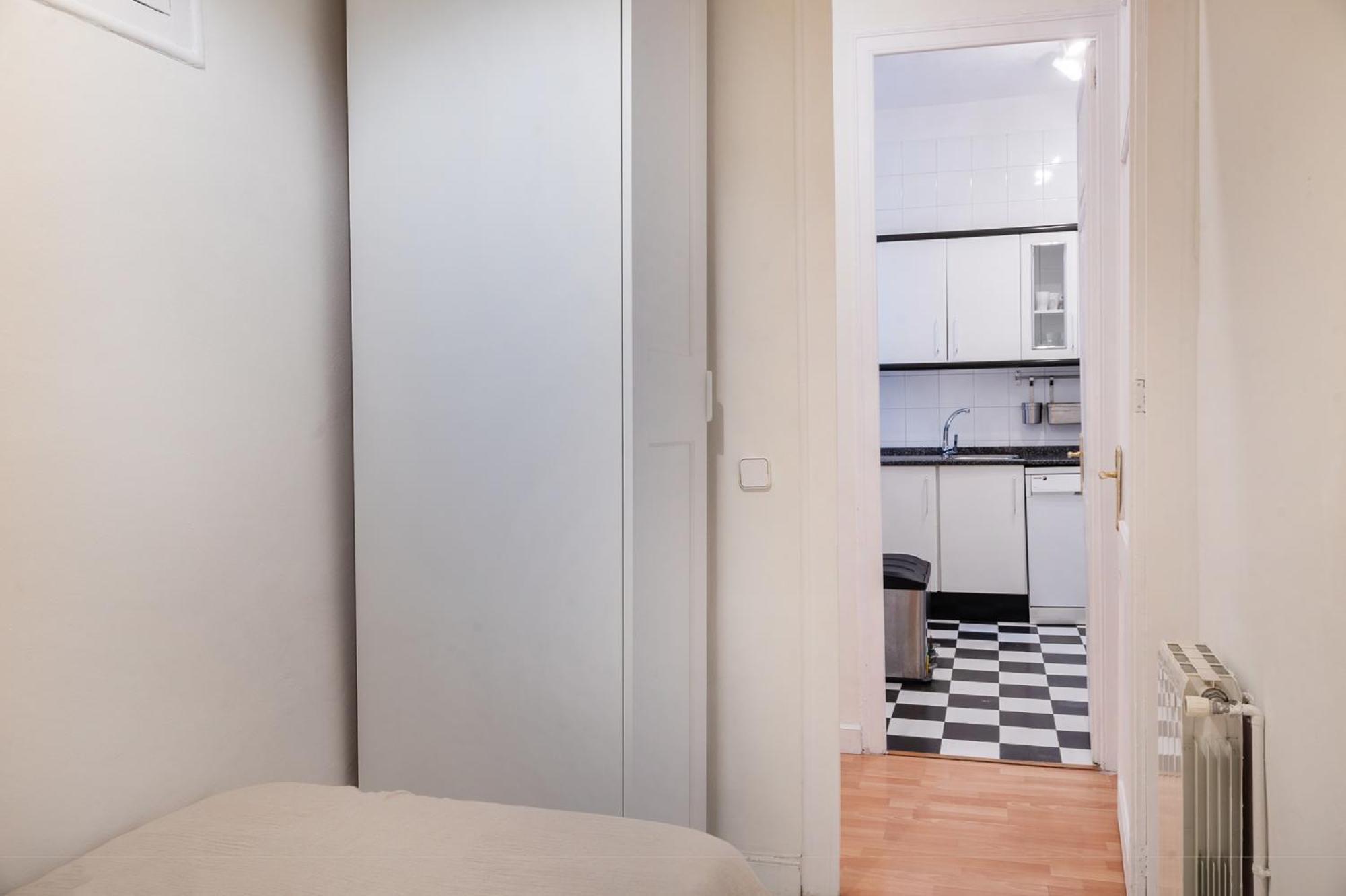 Apartment Experience Local Life In The Heart Of Gracia *