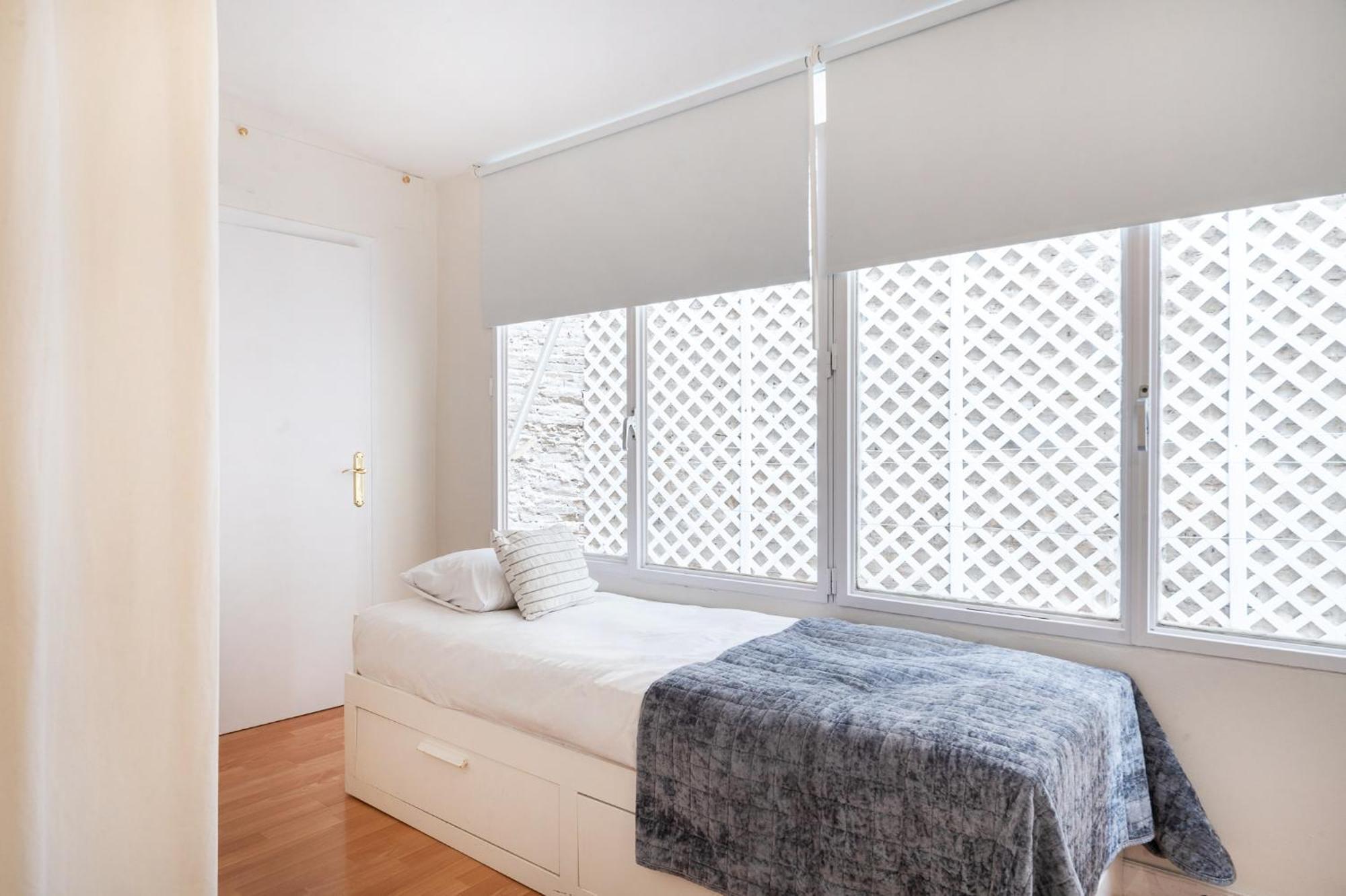 Apartment Experience Local Life In The Heart Of Gracia
