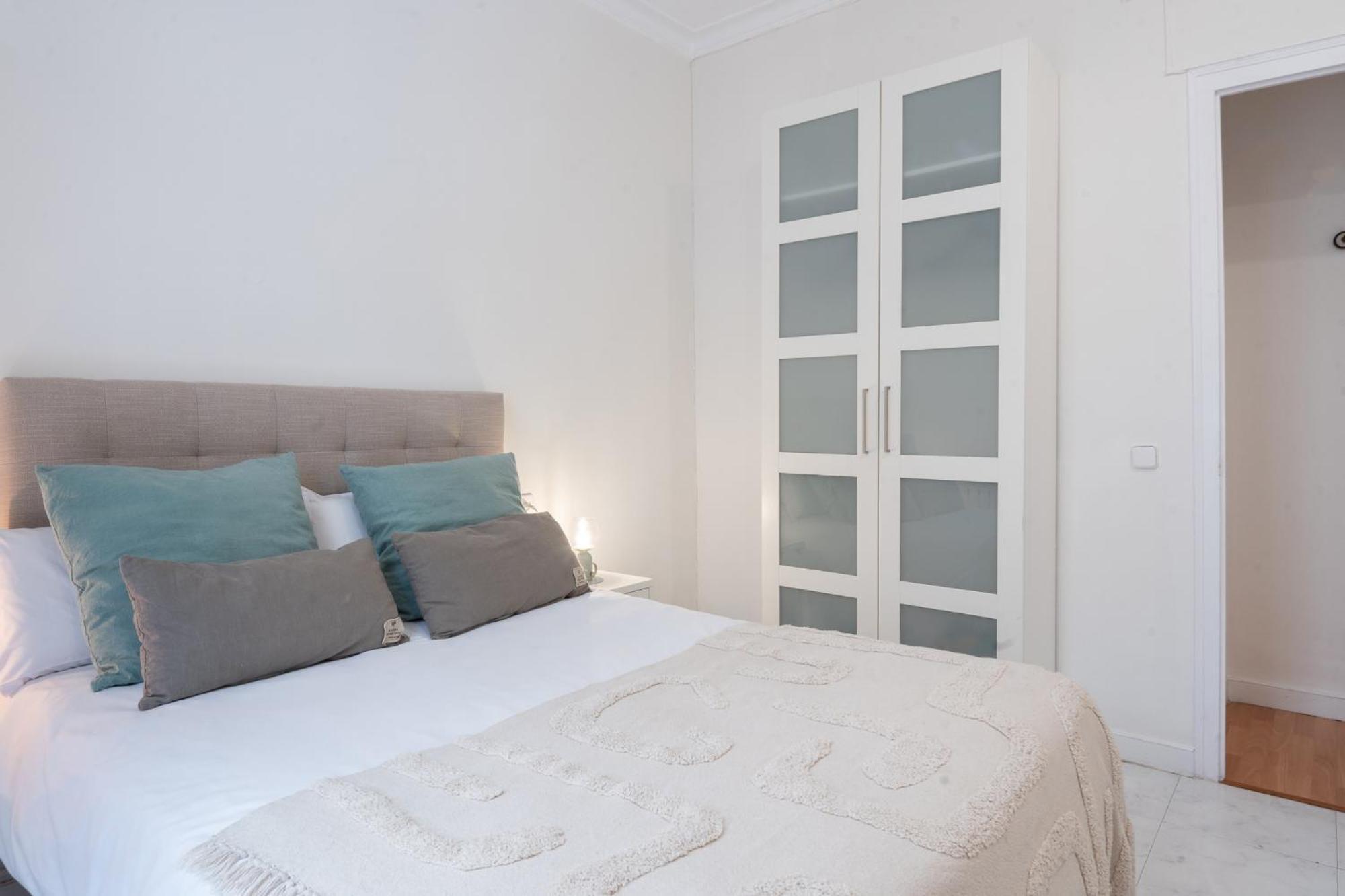 Experience Local Life In The Heart Of Gracia Barcelona